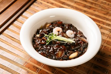 black-bean-sauce noodles, haemul zhajjang, seafood zhajjangmyeon, 해물짜장면