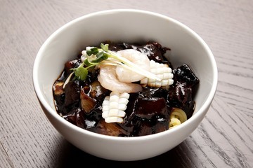 black-bean-sauce noodles, haemul zhajjang, seafood zhajjangmyeon, 해물짜장면