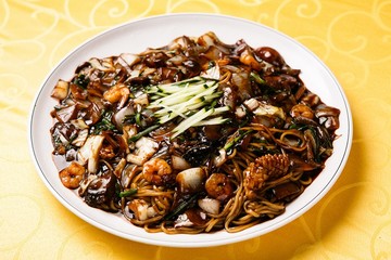 짜장면,jajangmyeon, black-bean-sauce noodles,쟁반짜장, jaengban zhajjang