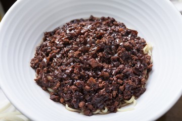 black-bean-sauce noodles,유니짜장, uni zhajjang