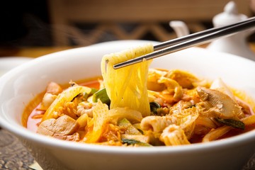 짬뽕, jjamppong, Chinese-style noodles with vegetables and seafood