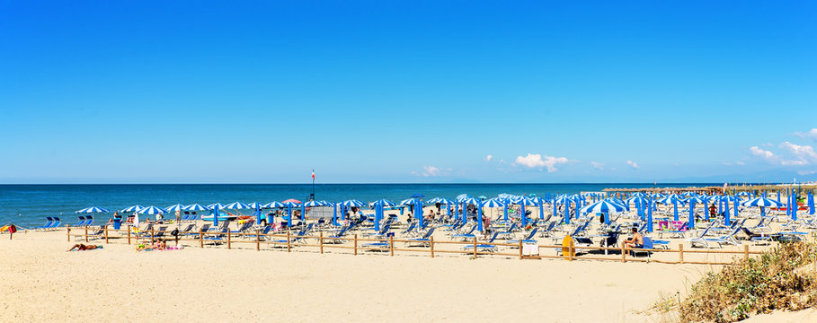 Strand Calambrone Toskana