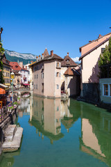 Fototapeta na wymiar old town with canal, Annecy, France