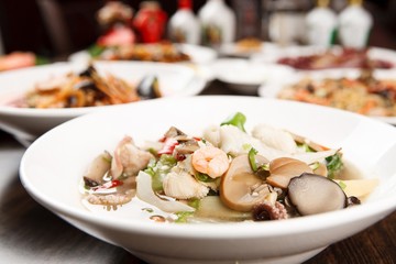 사천탕면, Sacheon tangmyeon,  Sichuan-style Chinese Noodle Soup
