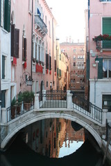 Fototapeta na wymiar Venedig-Blick auf Kanal-Postkartenmotiv