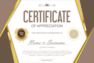 Certificate retro design template 