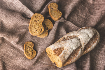 Brown bread in a linen napkin