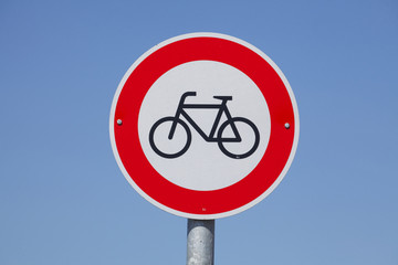 Verkehrsschild für Radfahrer verboten