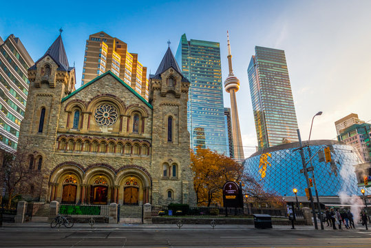 Panoramic view of St Andrew's Presbyterian Church and CN Tower - Toronto, Ontario, Canada