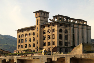 Industria