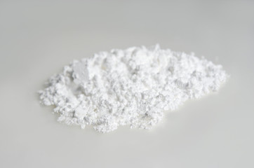 Alantoin white powder chemical extract for cosmetic ingredient