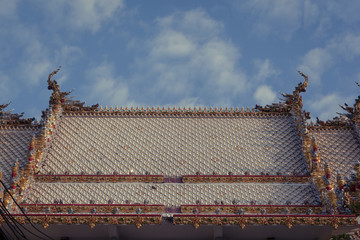 Fototapeta na wymiar White Roof temple thailand