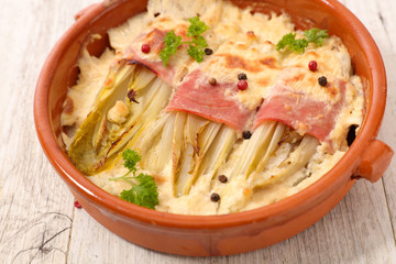 baked chicory with bacon and cream