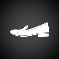 Woman low heel shoe icon