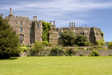 Fototapeta na wymiar berkeley castle gloucestershire