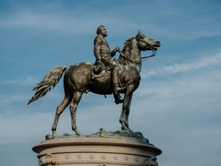 Fototapeta na wymiar Stonewall Jackson on Monument Avenue