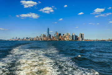 Fototapeta premium Manhattan Skyline over Hudson River