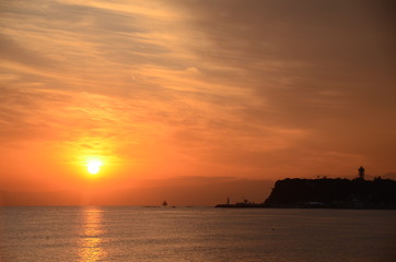 Fototapeta na wymiar 江ノ島の夕日