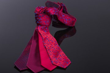 elegant objects for the male wardrobe