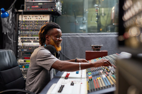 Audio adjusting