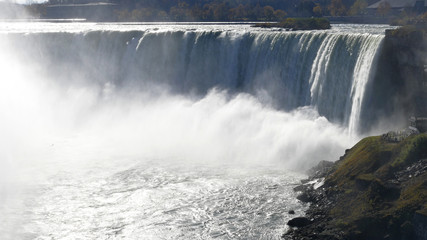 Fototapeta na wymiar Canadian side of Niagara Falls