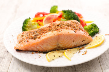 roasted salmon fillet