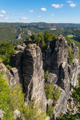 Obraz premium Panoramic view from the Bastei over the Elbe valley, Elbe Sandstone Mountains, Rathen, Saxon Switzerland National Park, Nationalpark Sachsische Schweiz, Germany, Europe
