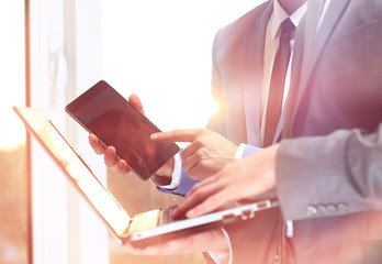 Obraz premium business people working with digital tablet and laptop