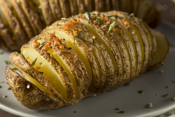 Homemade Cheesy Hasselback Potato