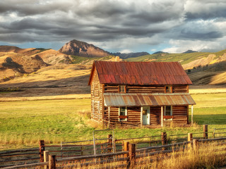 mountain Farmhouse in Aspen Colorado