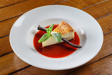 cheesecake with berry sauce