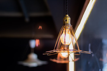 Incandescent lamps