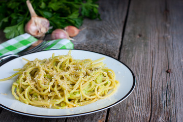 Pasta with cheese and avocado