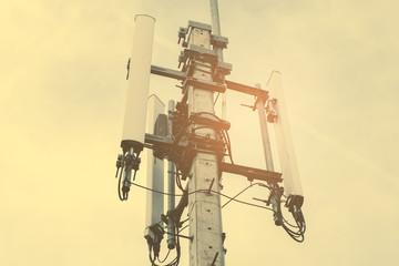 Obraz premium Telecommunication tower retro color