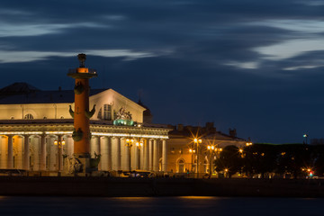 Fototapeta na wymiar view of St. Petersburg. Vasilyevsky Island in Night