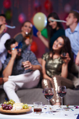 Picture of party people in the background