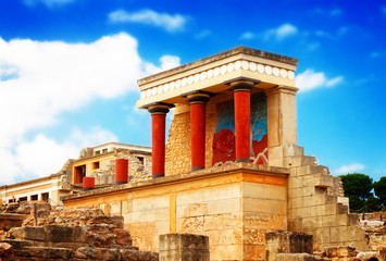 ancient ruines of famouse Knossos palace at Crete, Greece, retro toned - obrazy, fototapety, plakaty