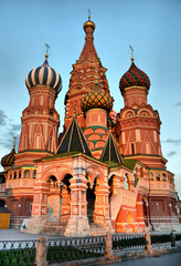 Fototapeta na wymiar The Cathedral of Vasily the Blessed in the Red Square in Moscow, in sunset light 