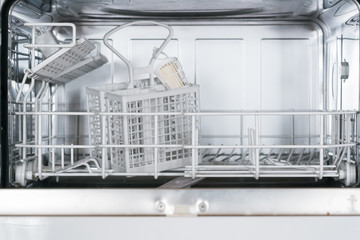 dishwasher
