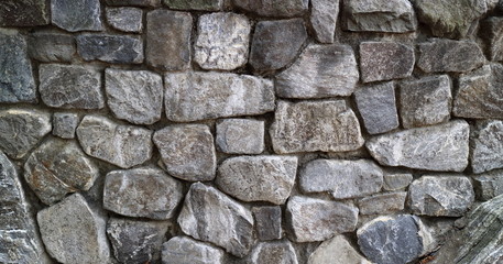 Irregular stonewall