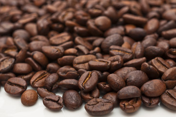 ganze Kaffeebohnen 
