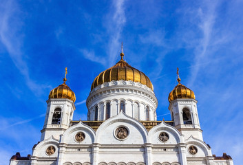 Fototapeta na wymiar Christ the Savior Cathedral. Cathedral in Moscow, Russia, on the northern bank of the Moskva River, a few blocks southwest of the Kremlin.