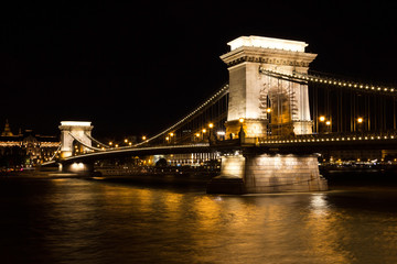 Famous Chain bridge in Budapest, Hungary, at night