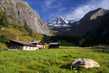 Fototapeta na wymiar Alpine landscape in Hohe Tauern National Park, Austria, Europe
