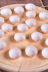Paper baskets for chocolate balls