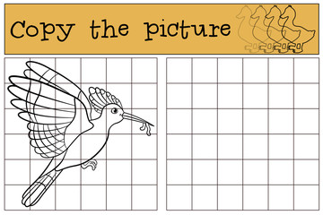 Educational game: Copy the picture. Mother hoopoe with worm.