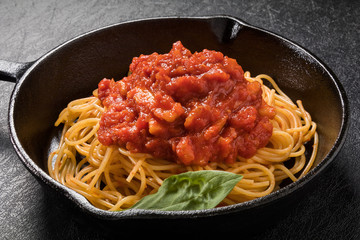 イタリアンパスタ　 アマトリチャーナ　 Spaghetti All'Amatriciana