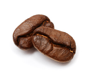 Obraz premium Coffee beans isolated on white background