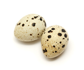 Obraz premium Quail eggs isolated on white background
