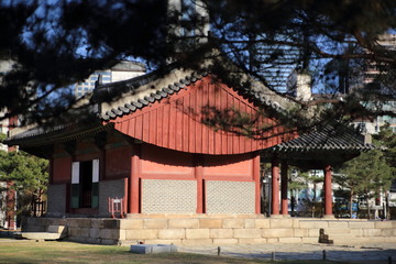 Fototapeta na wymiar Seolleung,world heritage,korea old monuments